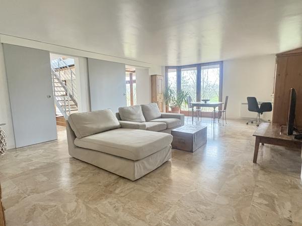 Maison 7 pièces - 216 m²