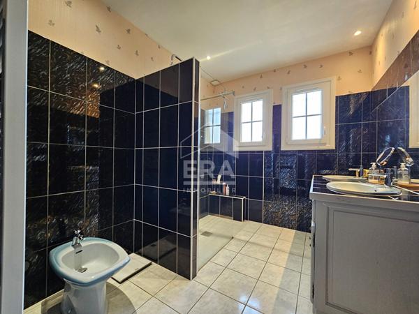 Maison à vendre Puymoyen 16400  4 chambres 175 m2