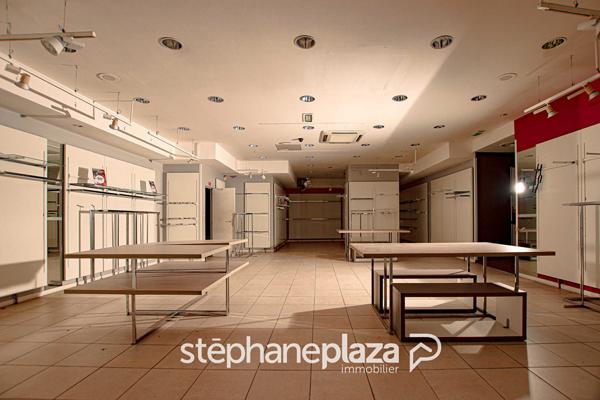 Local commercial 200 m2