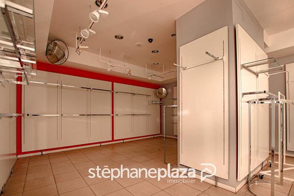 Local commercial 200 m2