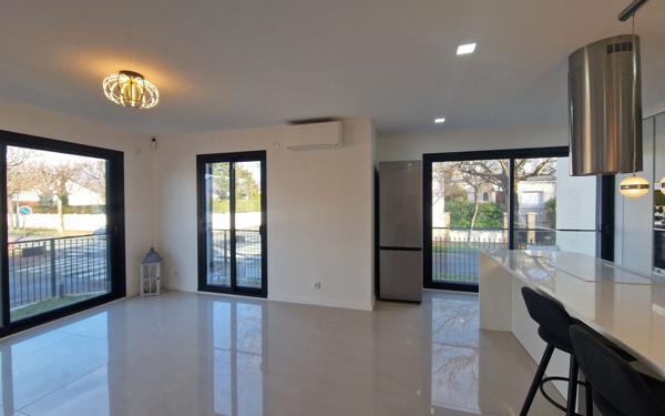 Maison à vendre    5 pièces •  Saint-Maur-des-Fossés