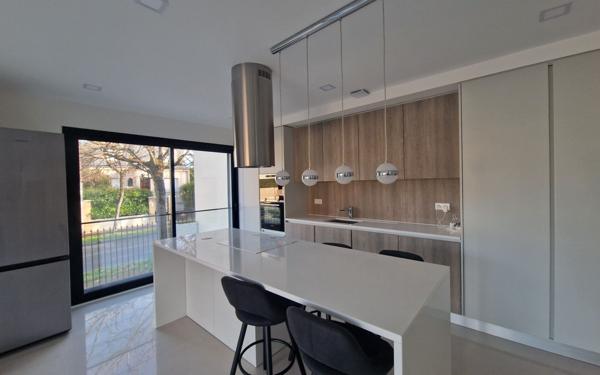 Maison à vendre    5 pièces •  Saint-Maur-des-Fossés