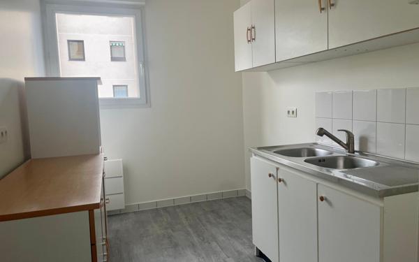 Appartement à louer    3 pièces • 66,90 m2 Noisy-le-Grand