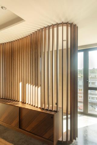 À Louer - Bureaux de 1 000 m² sur 2 niveaux dans un immeuble neuf de 2 600 m² avec parking privatif