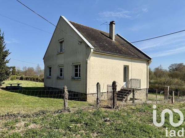 Maison 5 pièces de 109 m² à Brée (53150)