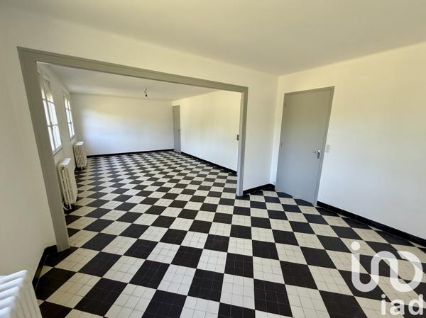 Maison 5 pièces de 109 m² à Brée (53150)