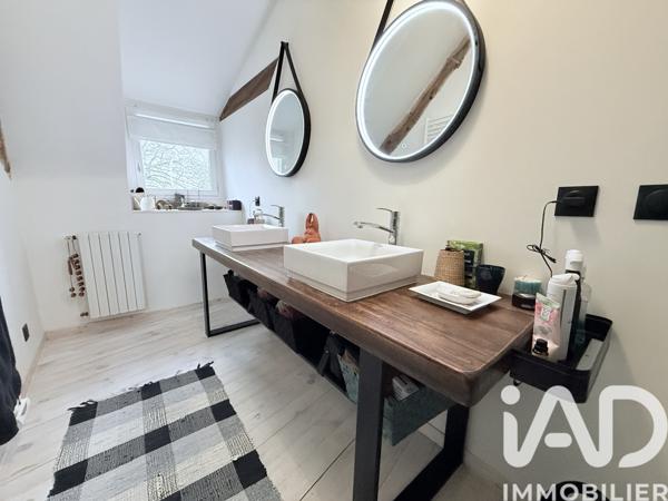 Maison à vendre 11 pièces 367 m² Theix-Noyalo