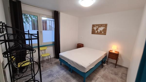 Metz (57000) METZ CENTRE // T2 de 42m² en RDC AVEC grande TERRASSE de 40m² // 15MIN GARE ET 5MIN ST JACQUES