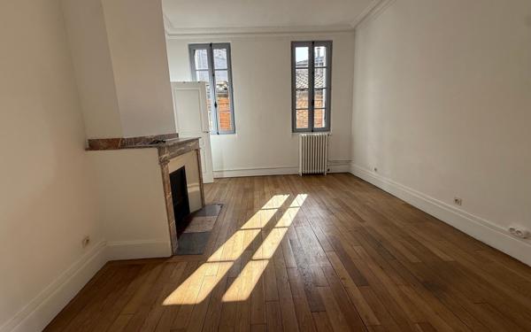 Appartement à vendre    5 pièces • 166,27 m2 Toulouse