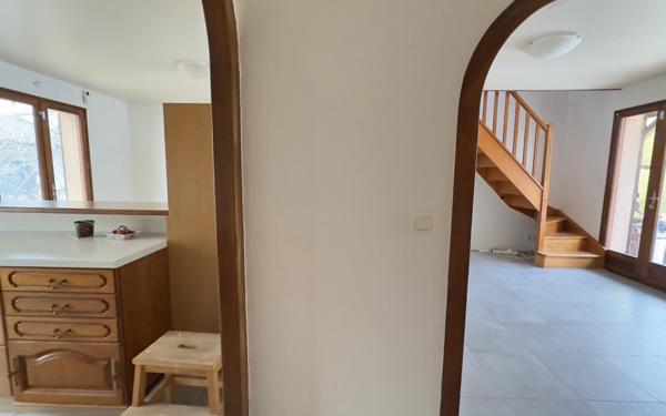 Maison à vendre    4 pièces • 100 m2 Neuilly-sur-Marne