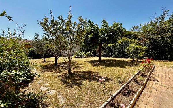 Maison à vendre    4 pièces •  Uzès