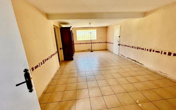 Maison à vendre    4 pièces •  Uzès