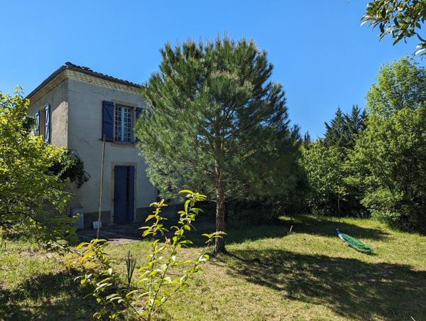 Propriété sur 30 Ha attenants Le mas d azil