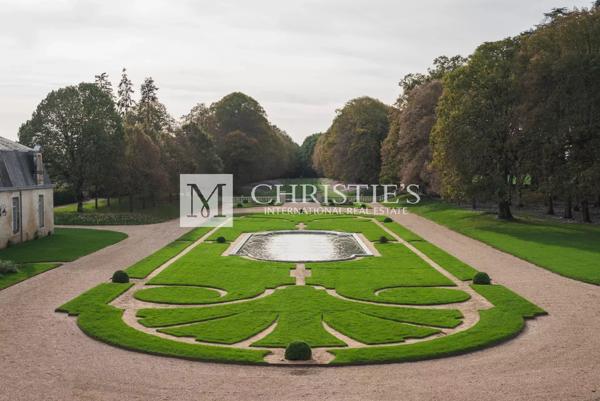 Poitiers – Exceptionnel Château du 18ème siècle