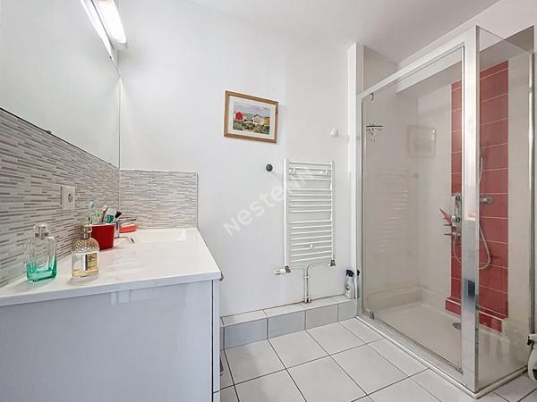 Saint-Herblain Bouvardière / Appartement 3 chambres / terrasse / dernier étage / parking / résidence récente