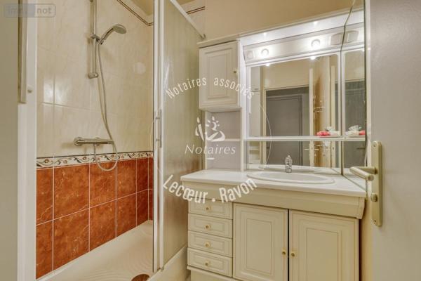 Appartement à vendre à Vélizy-Villacoublay dans les Yvelines (78140), ref : 92076-100