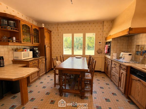 Maison 98 m² à Longué-Jumelles 49160