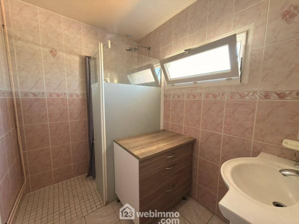 Maison 98 m² à Longué-Jumelles 49160