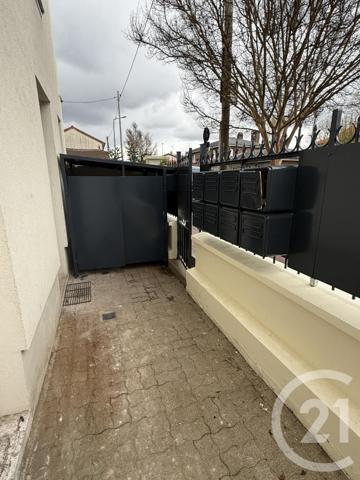 Appartement F2 à vendre  2 pièces - 30,90 m2 CLAMART - 92