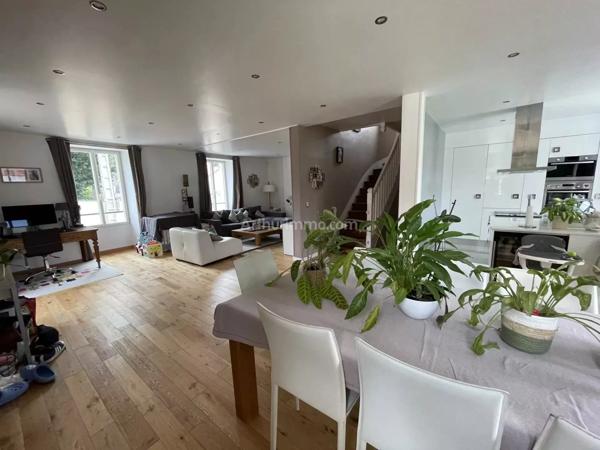 Vente Maison 8 pièces 204 m2 à Soisy-sur-Seine