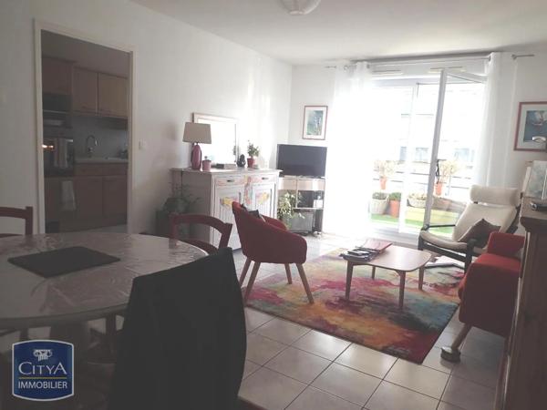 Appartement à louer 3 pièces 64.14m² Coulaines (72190)