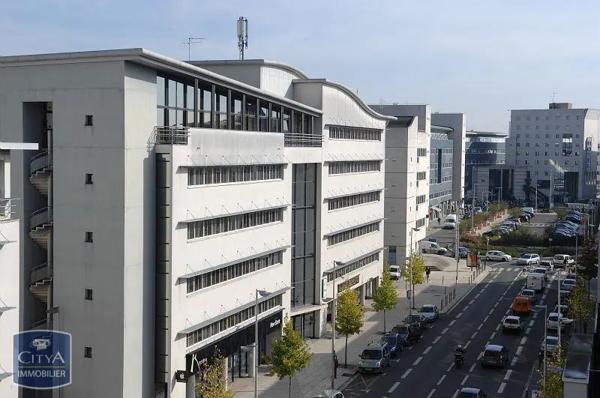 Parking à louer Le Mans (72100)