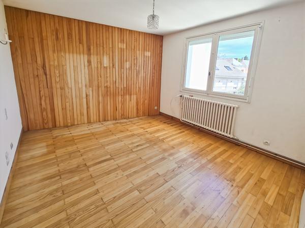 Maison 3 chbres + sous-sol et jardin proche commerces