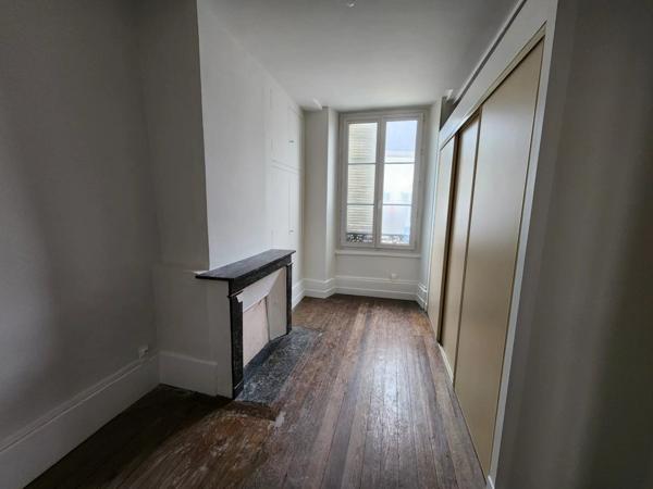 Vente Appartement 8 pièces 137 m2 à Beaugency