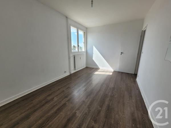 Appartement F5 à vendre  5 pièces - 97,94 m2 COMPIEGNE - 60