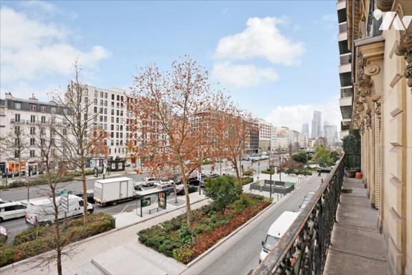 Notaire - NEUILLY-SUR-SEINE - Exclusivité