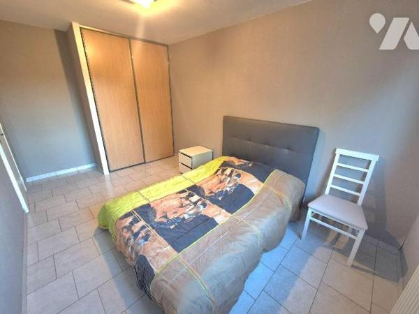 Appartement T2 entièrement meublé clefs en mains, sans travaux et libre de tout locataire. Il e...