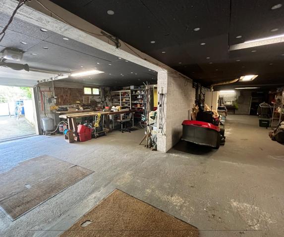 Maison lumineuse avec piscine, sous-sol intégral et jardin – proche Ribérac centre