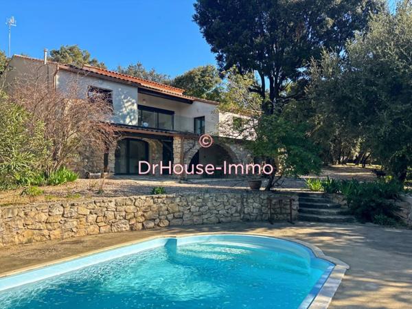 Maison à vendre 6 pièces de 235 m²