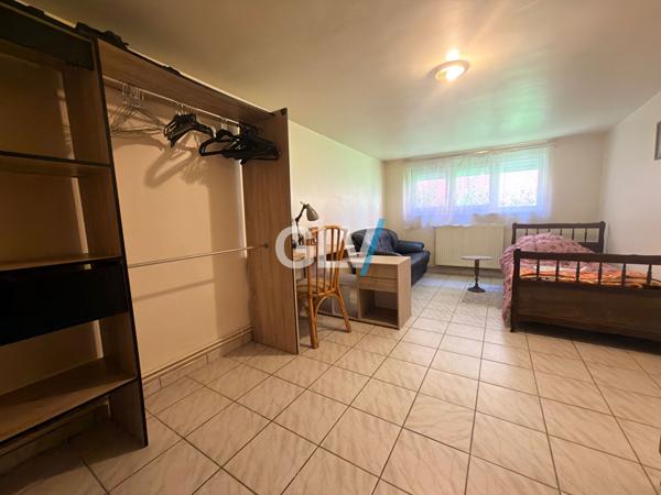 Maison 1960 202 m2 Habitable , 5 chambres + Locatif .... , Lille