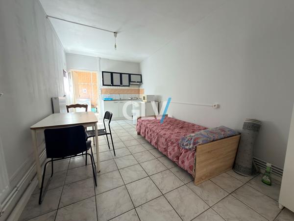 Maison 1960 202 m2 Habitable , 5 chambres + Locatif .... , Lille