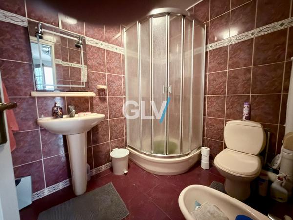 Maison 1960 202 m2 Habitable , 5 chambres + Locatif .... , Lille