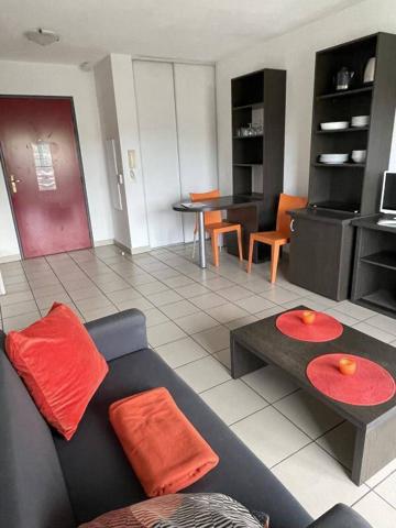 Appartement 2 pièces                                        - 42270 Saint-Priest-en-Jarez Réf : 13442