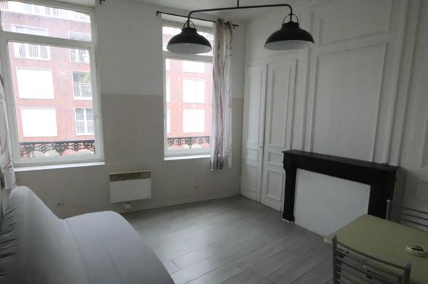 A LOUER : T2 à LILLE • Rue de Douai - MOULINS • 565 € CC • Réf. 369-001