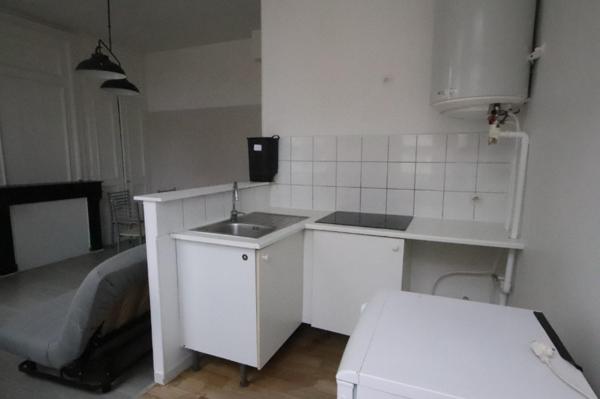 A LOUER : T2 à LILLE • Rue de Douai - MOULINS • 565 € CC • Réf. 369-001