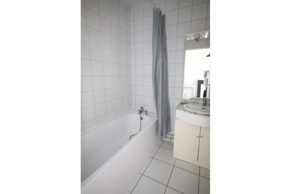 A LOUER : T2 à LILLE • Rue de Douai - MOULINS • 565 € CC • Réf. 369-001