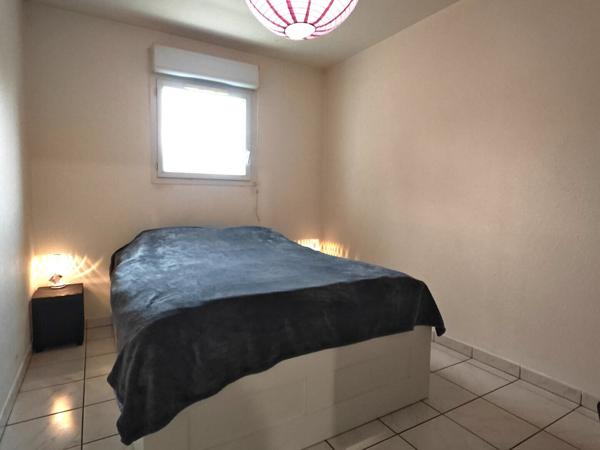 T2, parking souterrain, piscine 178 000 € H.A.I.*