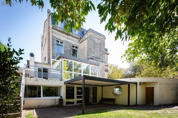 Local d'activité à vendre à Bordeaux en Gironde (33200), ref : 015/761   
Parc Bordelais