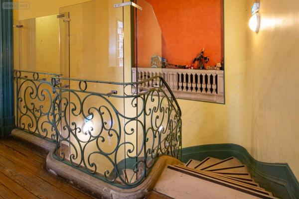 Local d'activité à vendre à Bordeaux en Gironde (33200), ref : 015/761   
Parc Bordelais