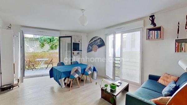 MAISONS ALFORT Centre - Appartement de 3 pièces avec terrasse et parking