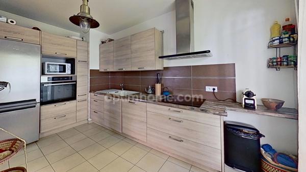 MAISONS ALFORT Centre - Appartement de 3 pièces avec terrasse et parking
