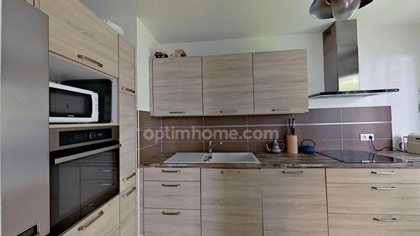MAISONS ALFORT Centre - Appartement de 3 pièces avec terrasse et parking