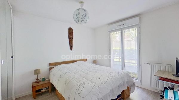 MAISONS ALFORT Centre - Appartement de 3 pièces avec terrasse et parking
