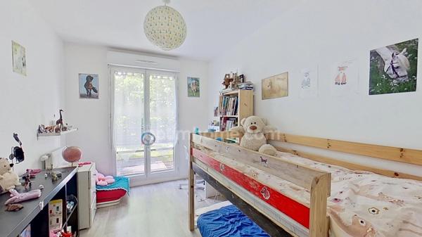 MAISONS ALFORT Centre - Appartement de 3 pièces avec terrasse et parking