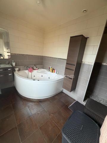 MONTMAGNY(95) - Maison 7 pièces / 5 chambres - 577 500 € FAI