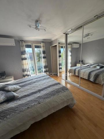 MONTMAGNY(95) - Maison 7 pièces / 5 chambres - 577 500 € FAI